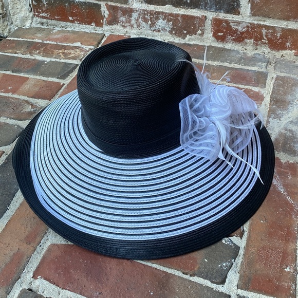🌹NEW 🐎 Kentucky Derby Two-Tone Wide Brim Elegant Hat - Picture 8 of 16